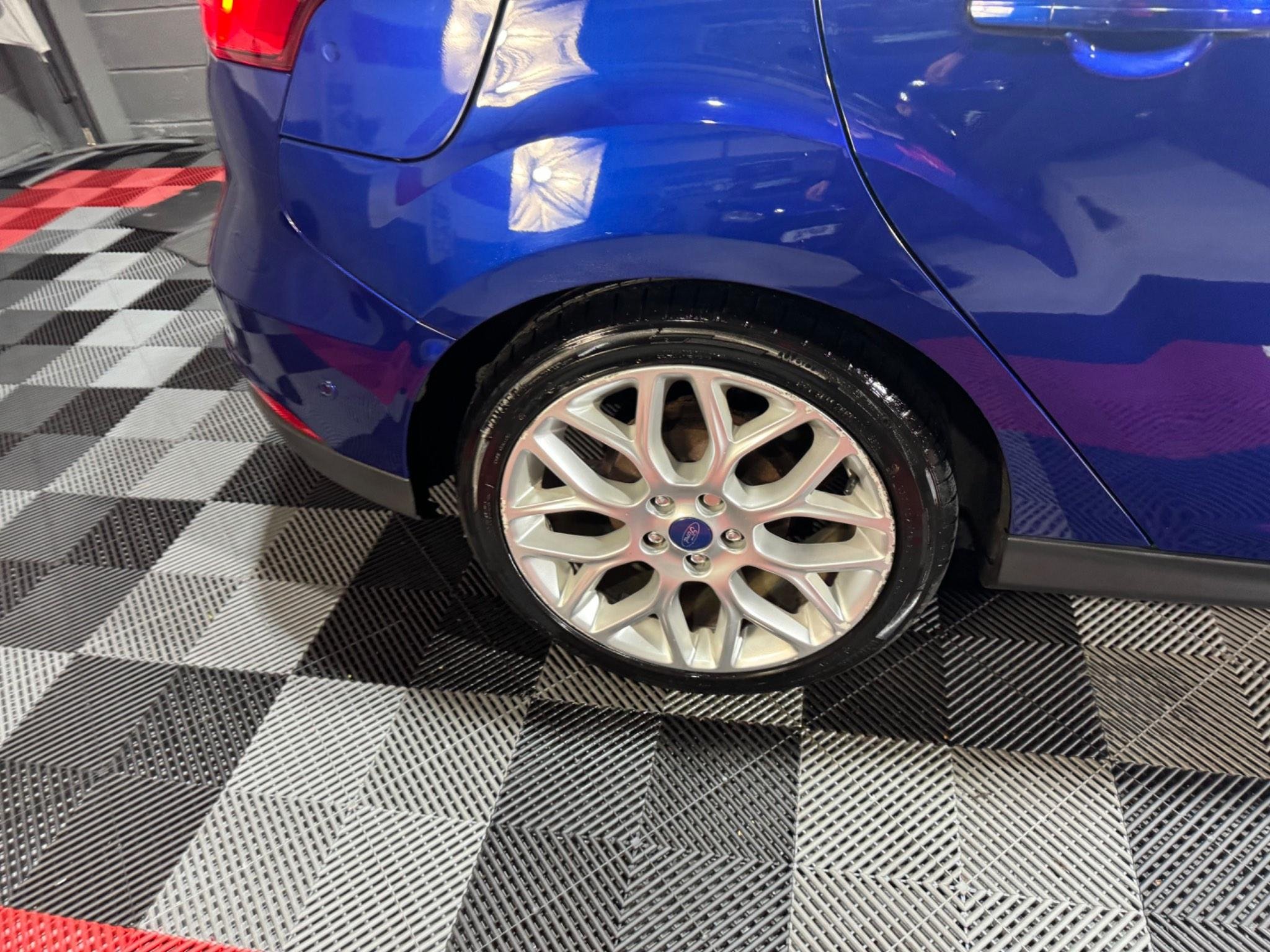 Used 2016 Ford Focus 1.0T EcoBoost Titanium X Euro 6 (s/s) 5dr for sale